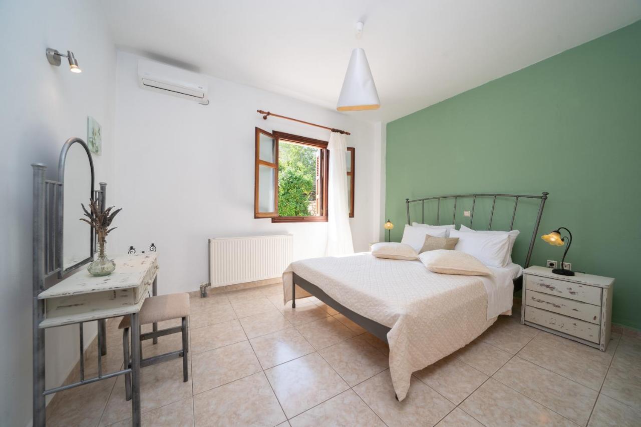 Guiscardos Luxury Villa Фискардон Экстерьер фото