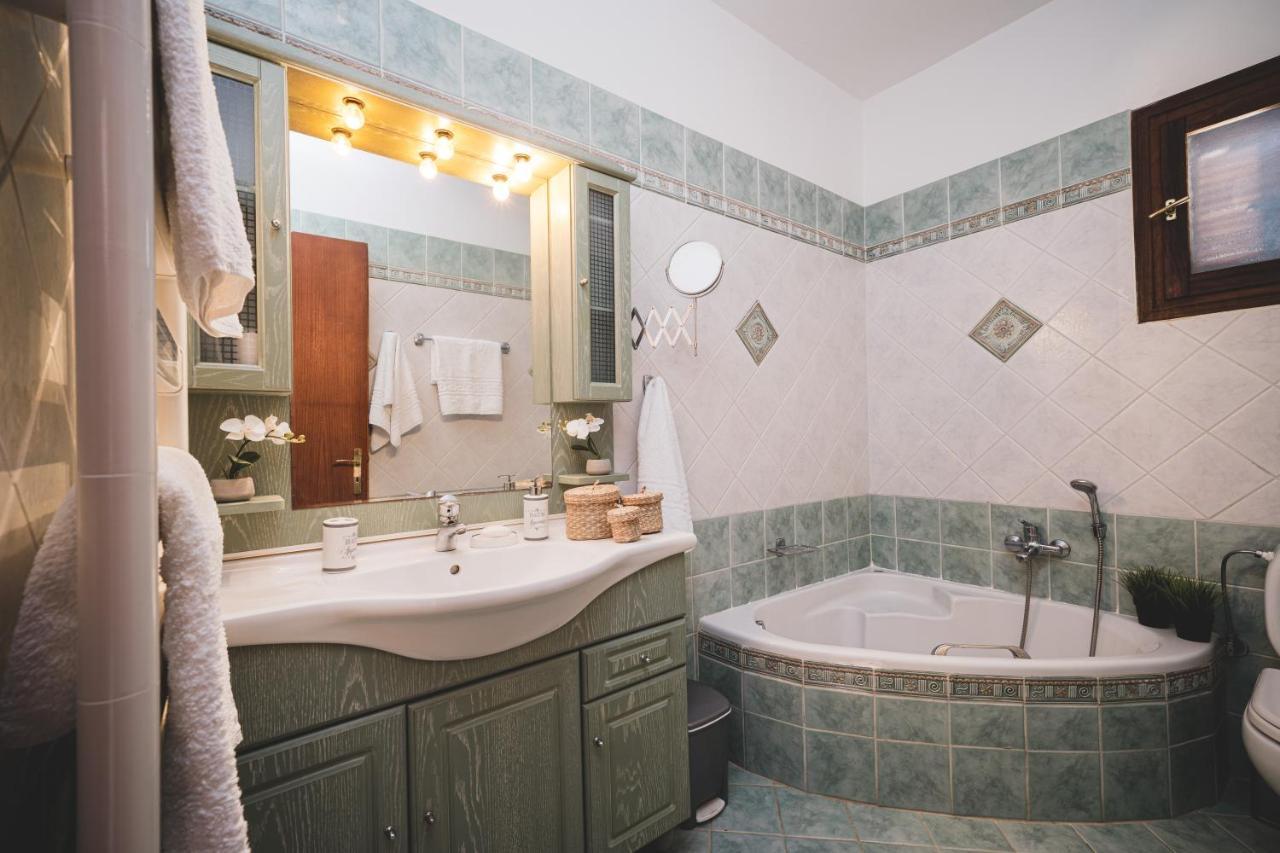 Guiscardos Luxury Villa Фискардон Экстерьер фото
