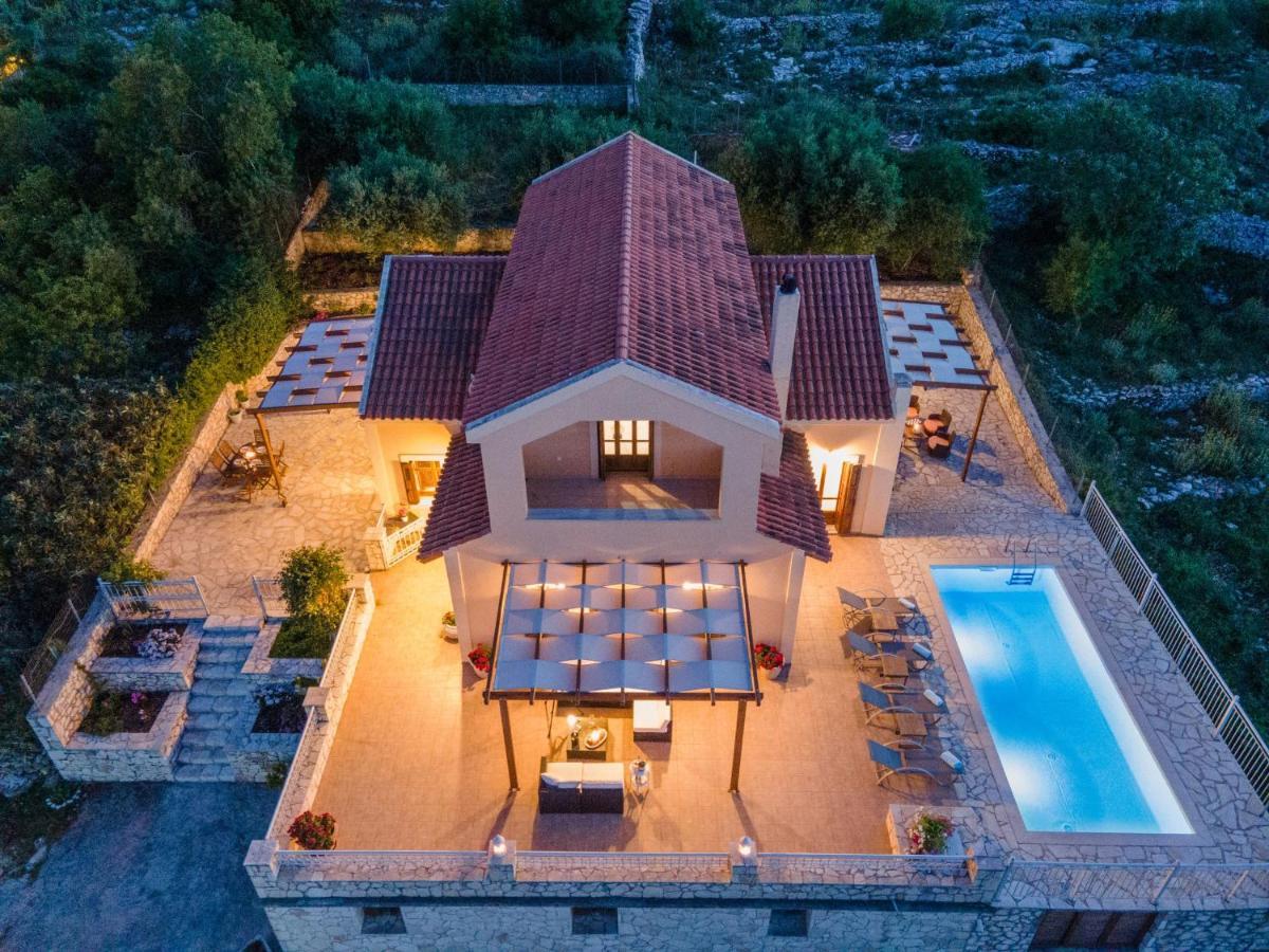 Guiscardos Luxury Villa Фискардон Экстерьер фото